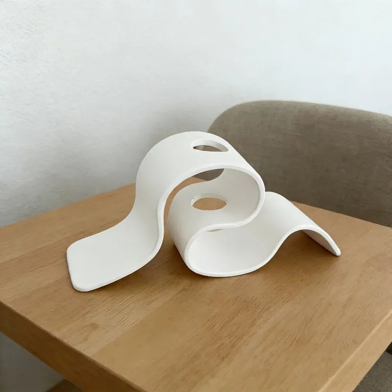 Ribbon Vase