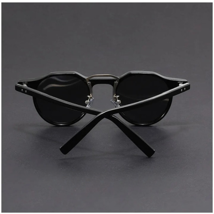 Vintage Round Sunglasses
