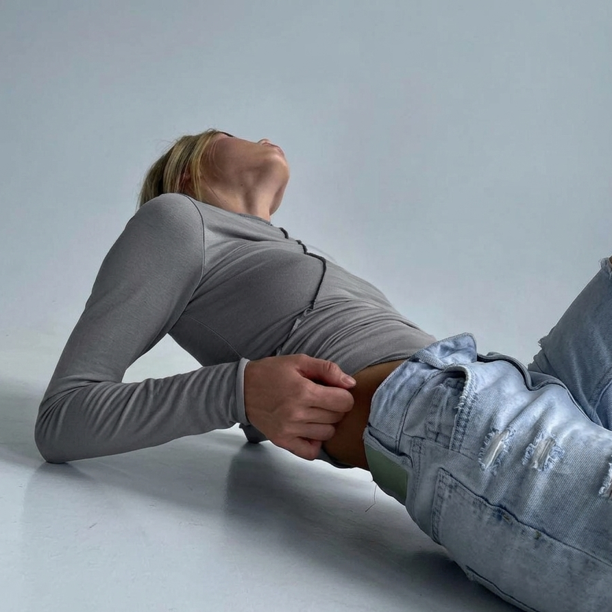 Long-Sleeve Fitted Top