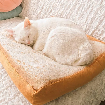 Cozy Toast Bed