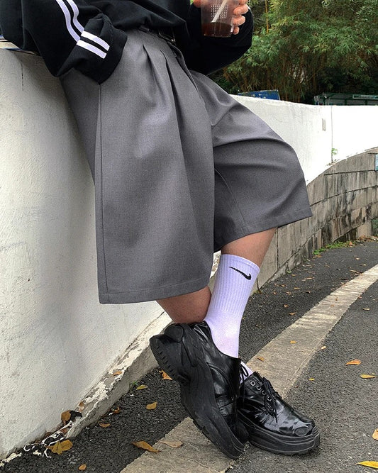 Pleated Wide-leg Shorts