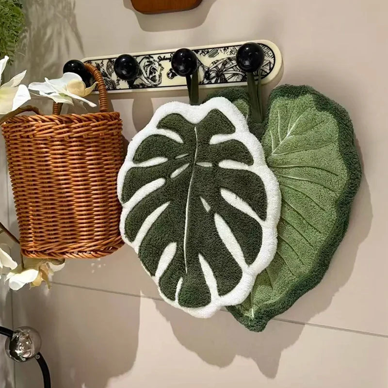 Leaf Hand Towel