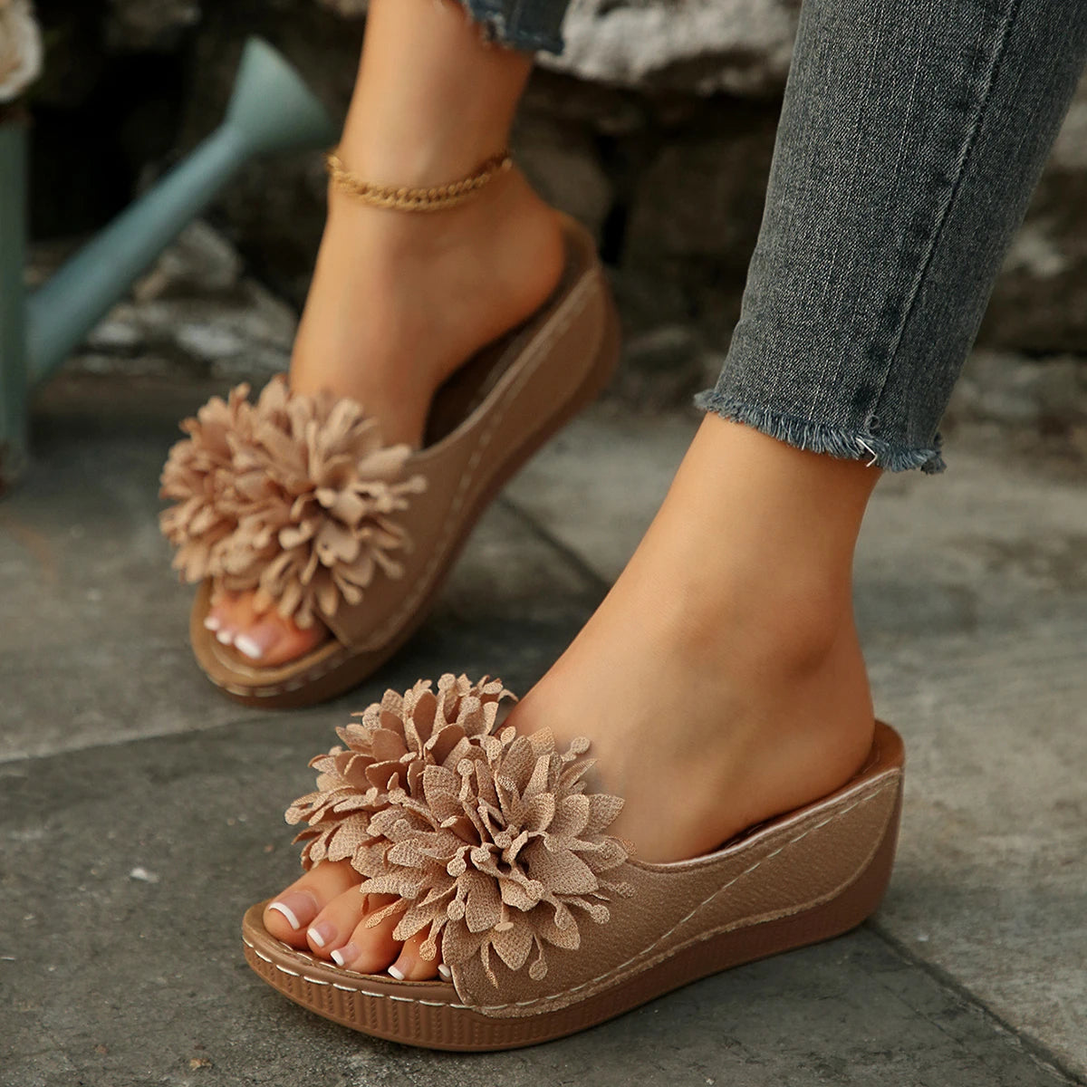 Flower Wedge Sandals