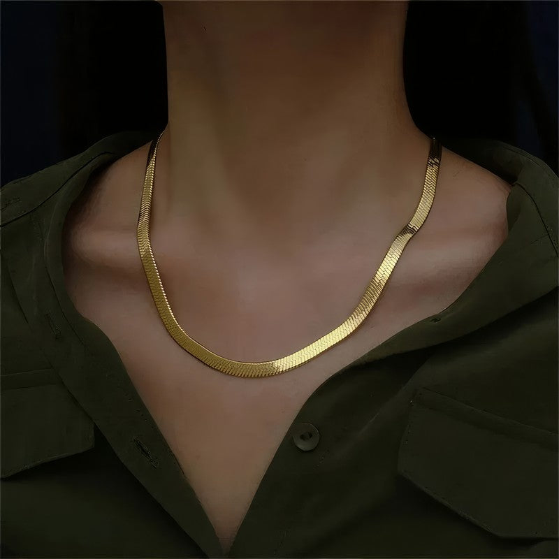 Flat Necklace